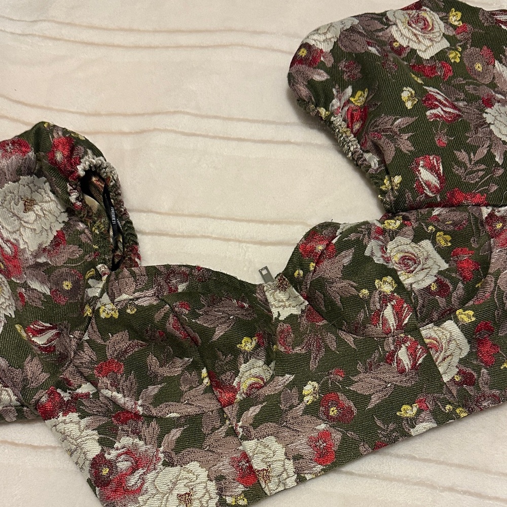 Forever 21 Floral Crop Top